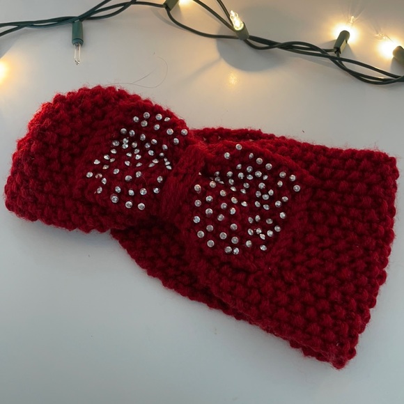 Accessories - Red knit headwrap w/ silver studded bow accent